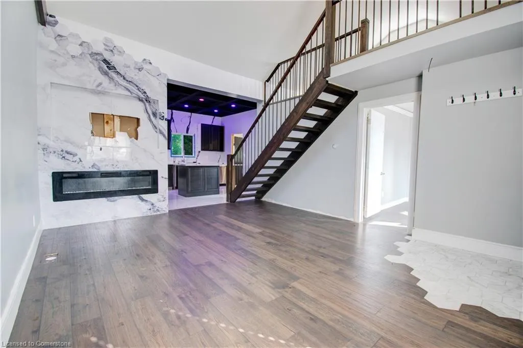 85 East 37th Street