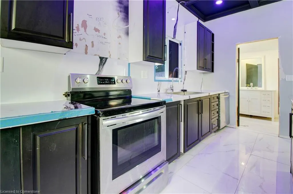 85 East 37th Street