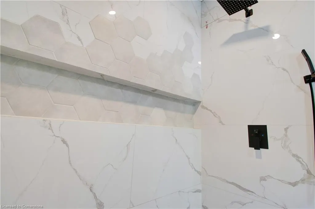 85 East 37th Street