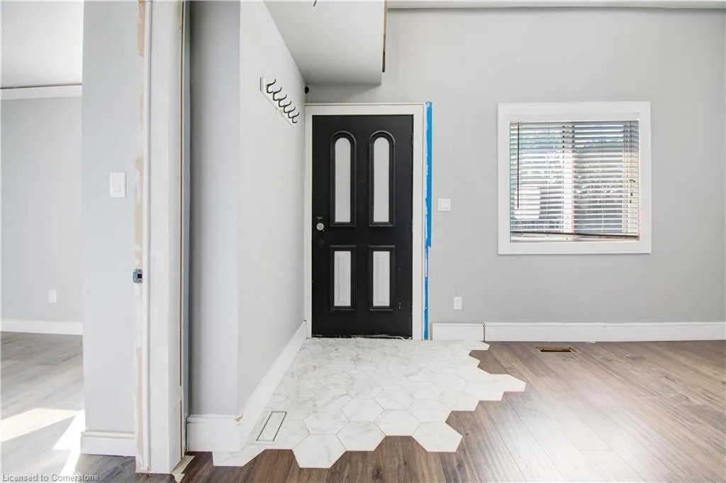 85 East 37th Street