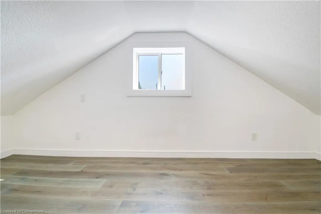 85 East 37th Street