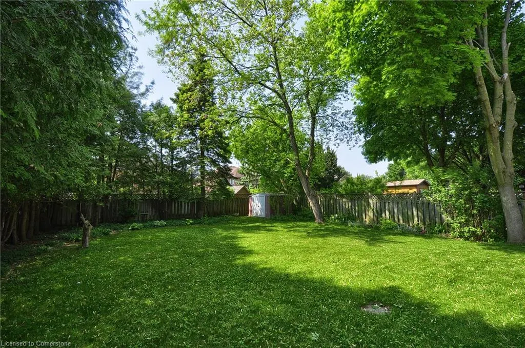61 Harwood Road
