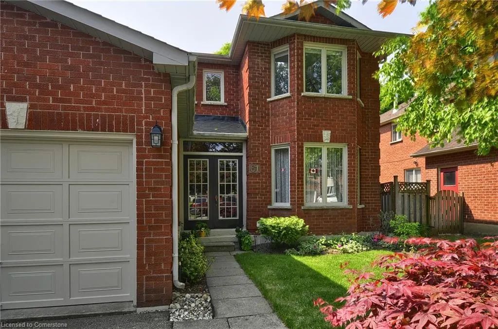 61 Harwood Road