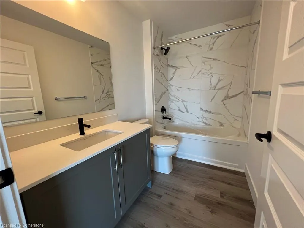 1101 Lackner Place, #211