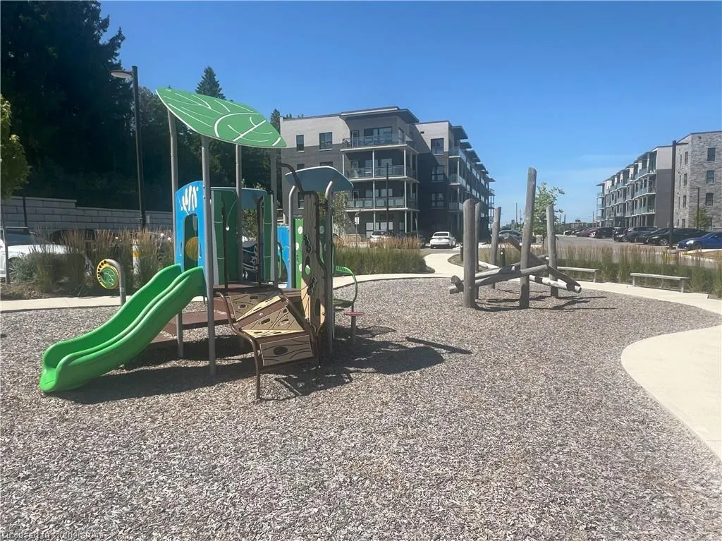 1101 Lackner Place, #211