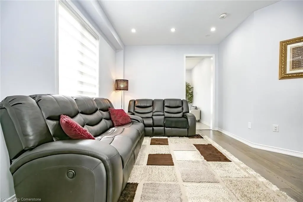 154 Munro Circle