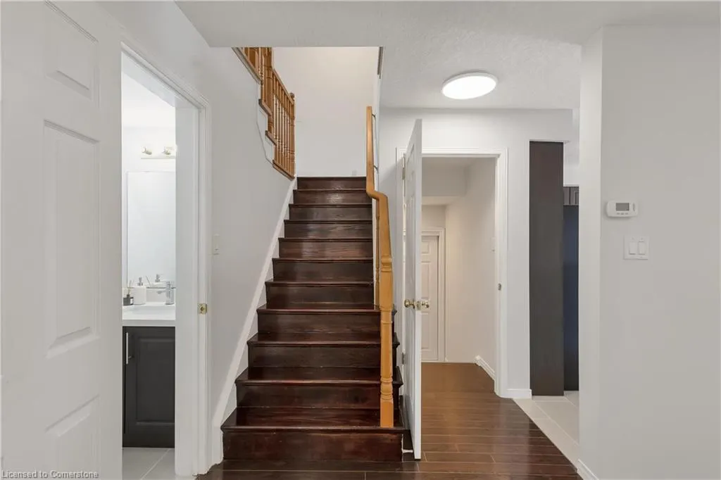 205 Holbeach Crescent