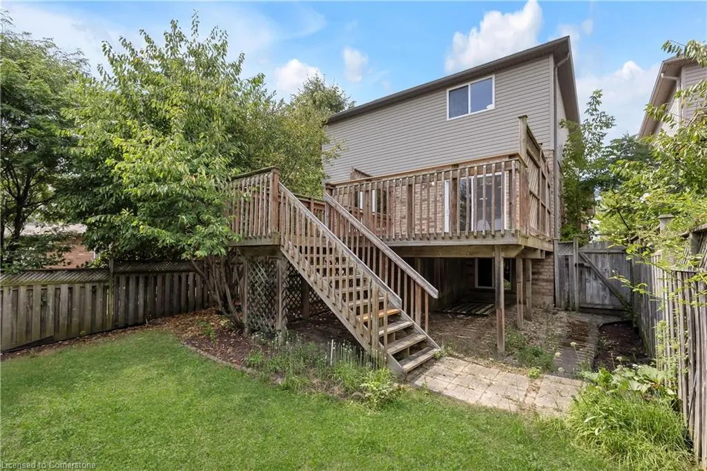 205 Holbeach Crescent