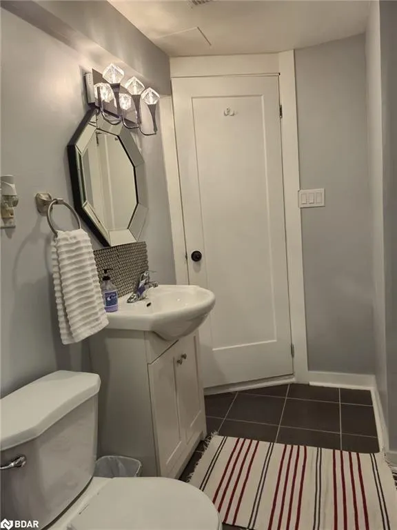 127 Muirfield Drive, #LOWER LEVEL