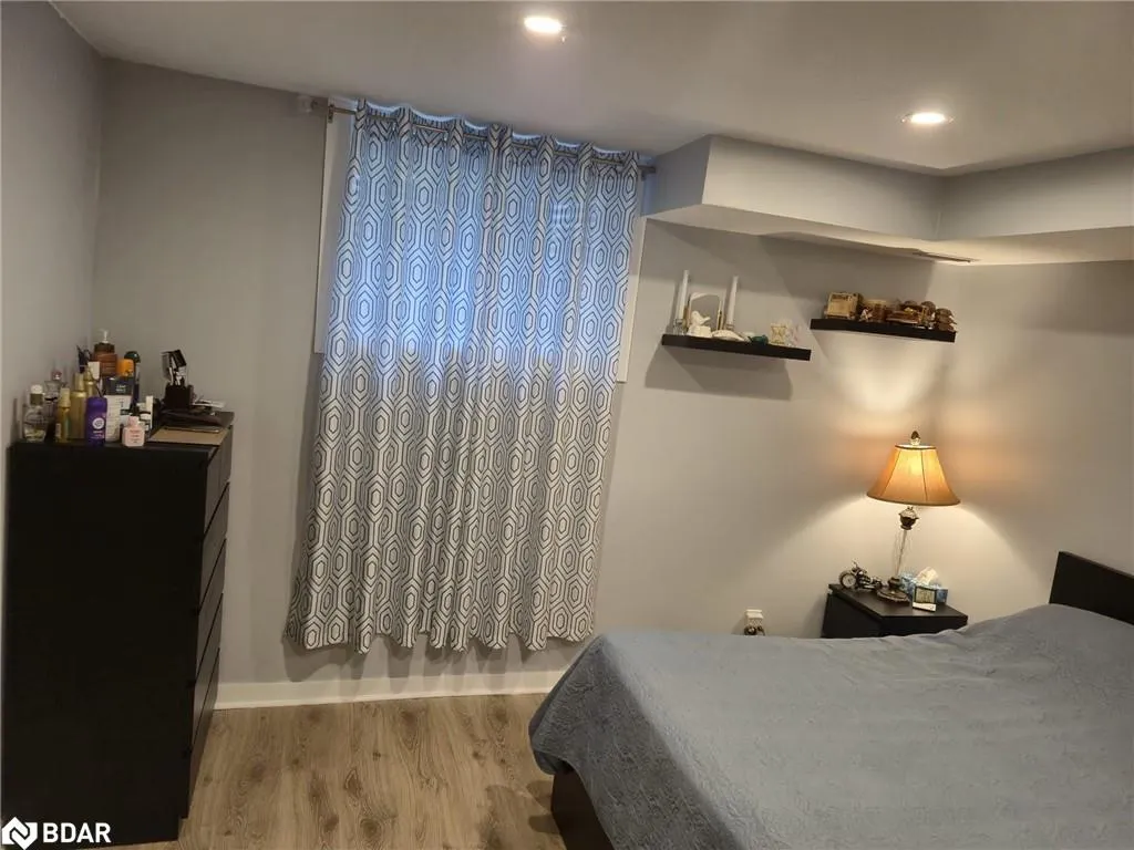 127 Muirfield Drive, #LOWER LEVEL