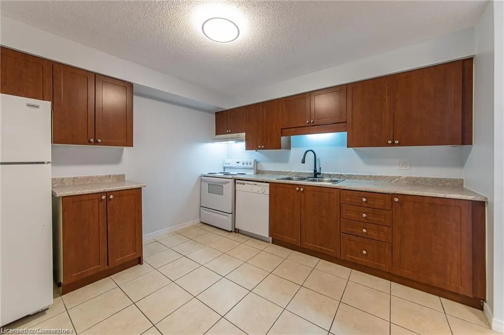 55 Green Valley Drive, #1804