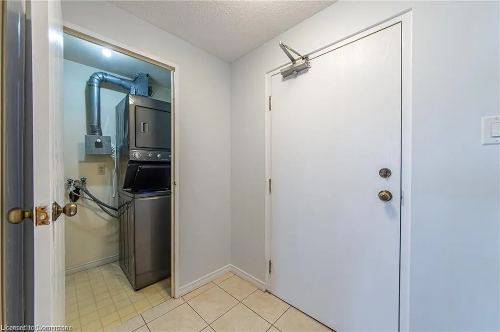 55 Green Valley Drive, #1804