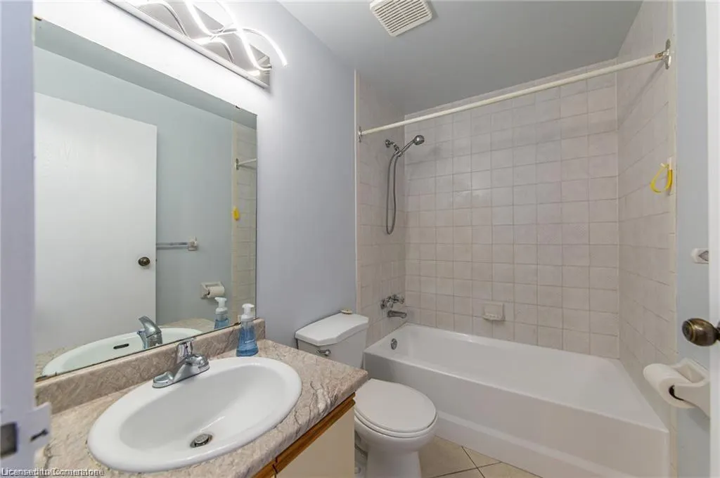 55 Green Valley Drive, #1804