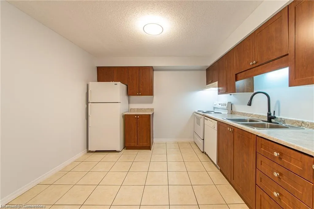 55 Green Valley Drive, #1804