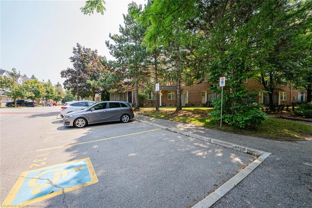 103 Bristol Road E, #212