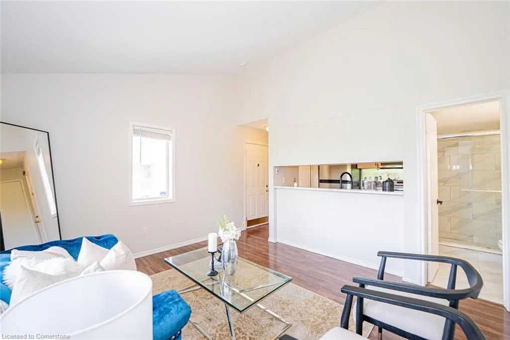 103 Bristol Road E, #212