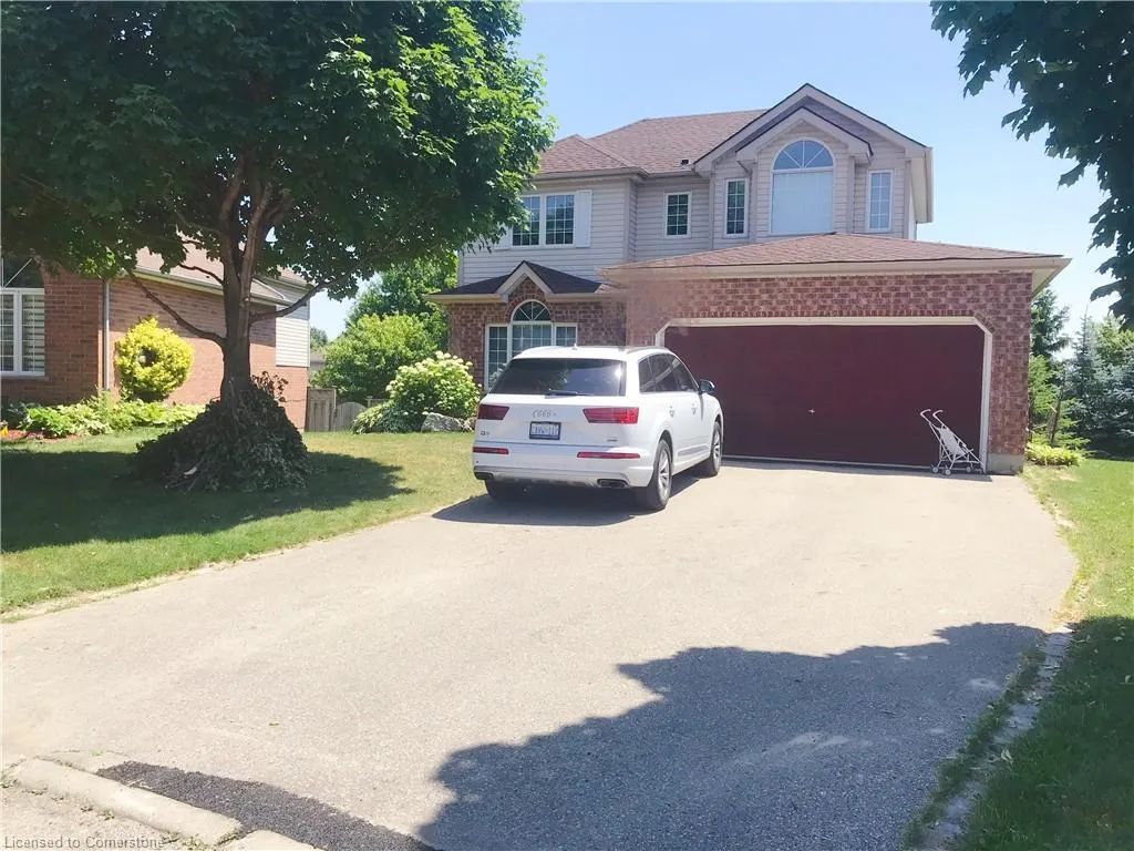 661 Heathcliffe Place, #Upper