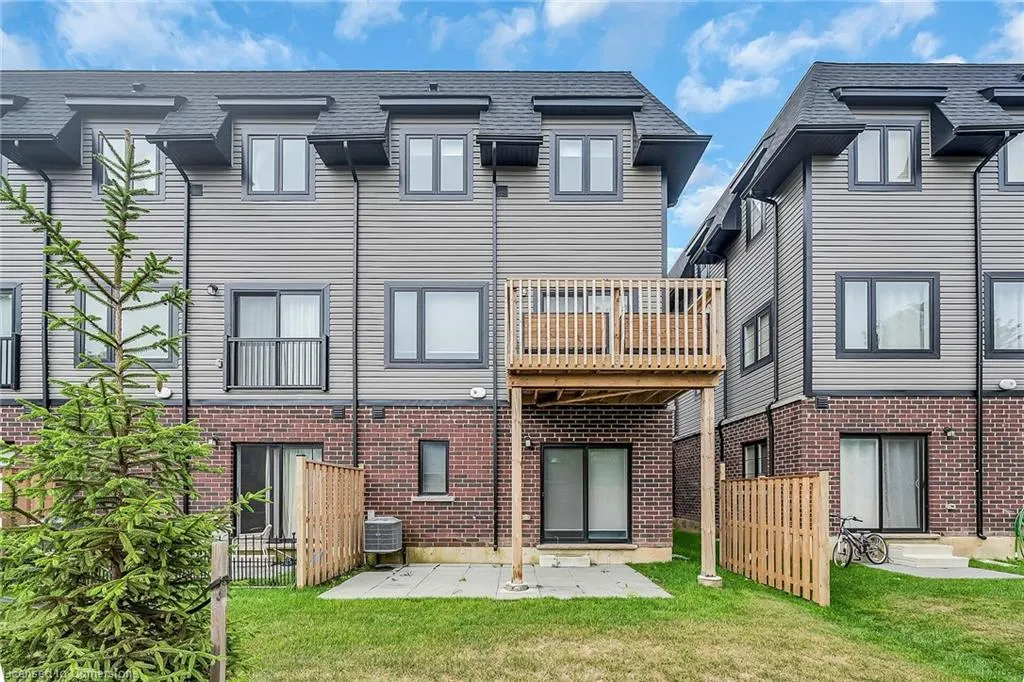 187 Wilson Street West Street W, #8
