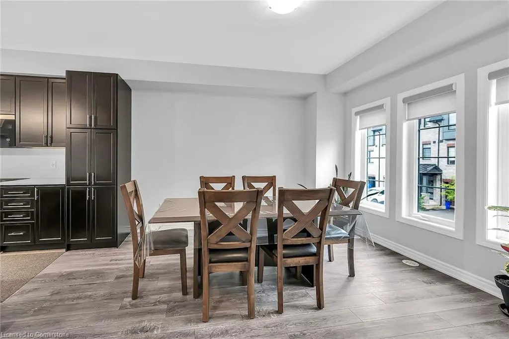 187 Wilson Street West Street W, #8