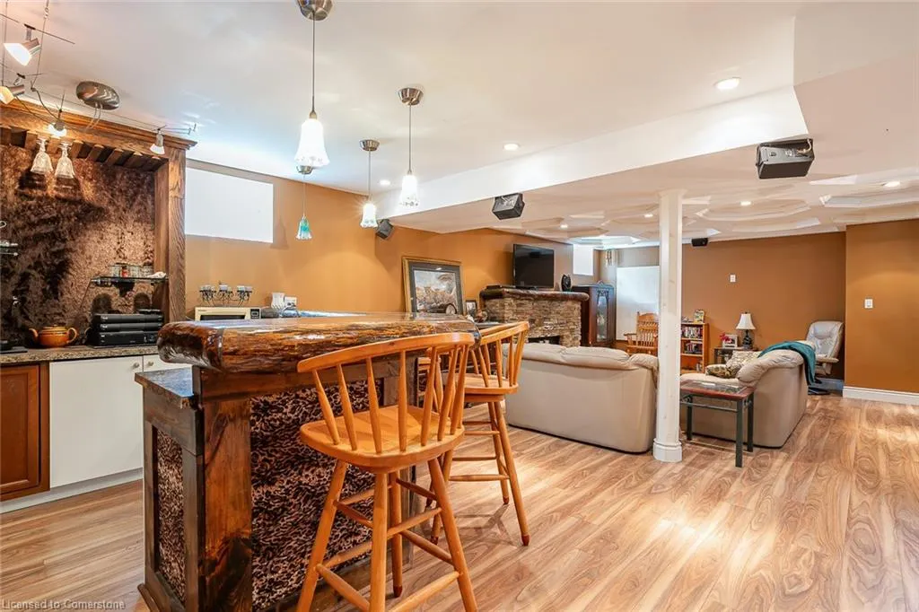 17182 Highway 118
