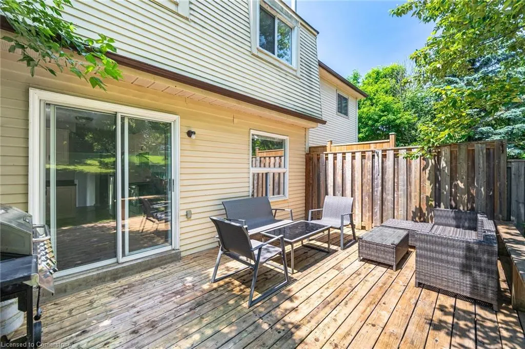 28 Lakeview Court