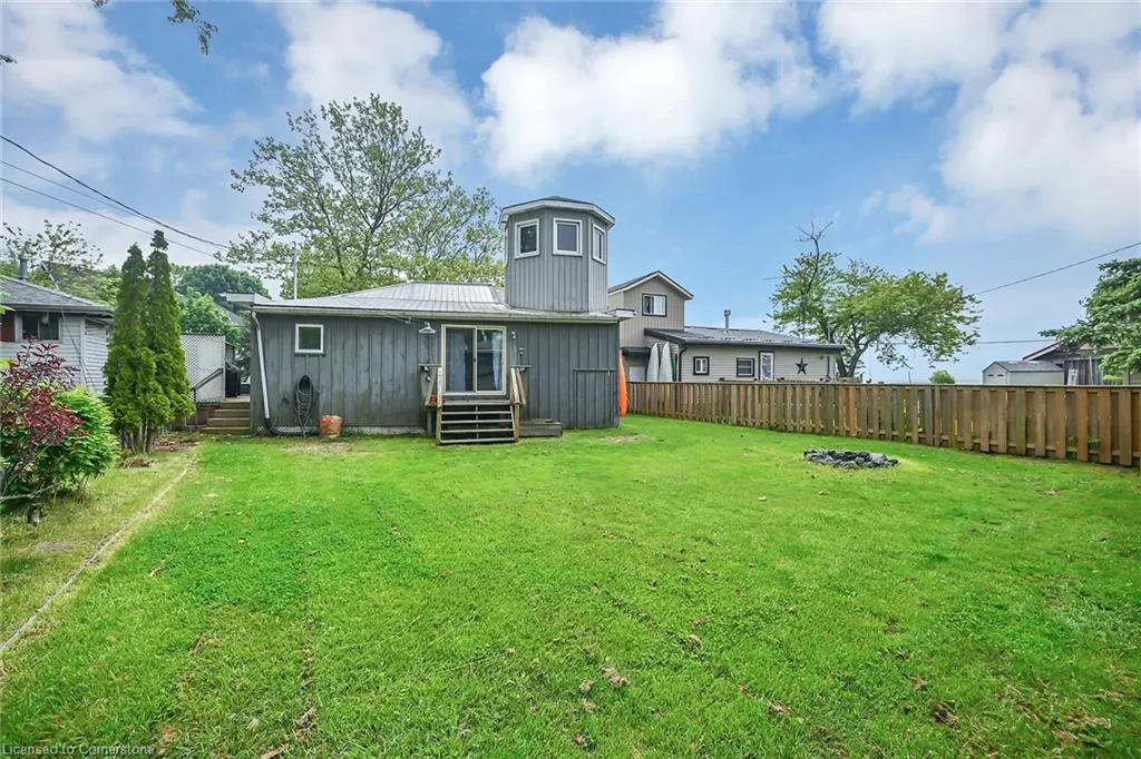 271 Blue Water Parkway