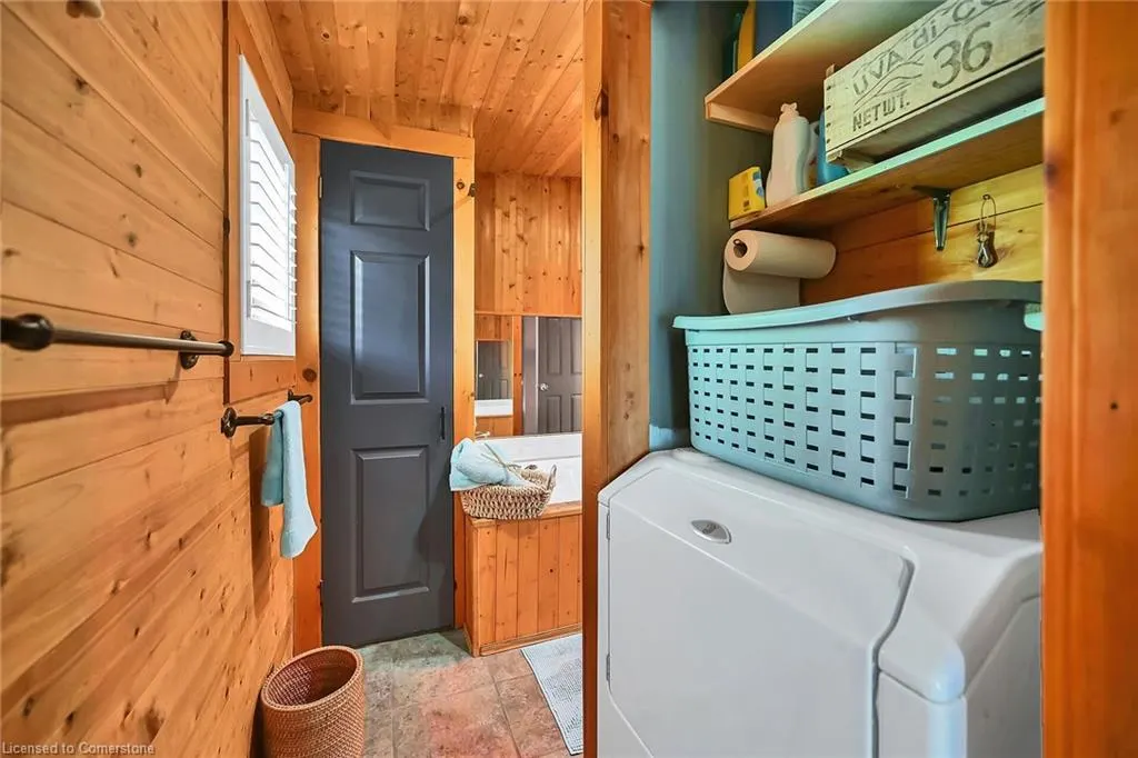 271 Blue Water Parkway
