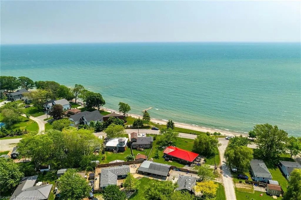 271 Blue Water Parkway