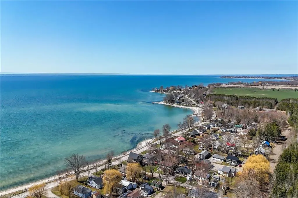 271 Blue Water Parkway