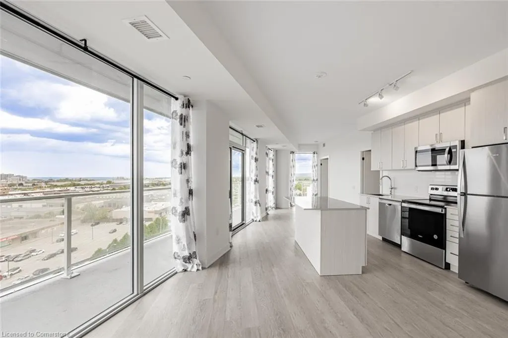 2782 Barton Street E, #916
