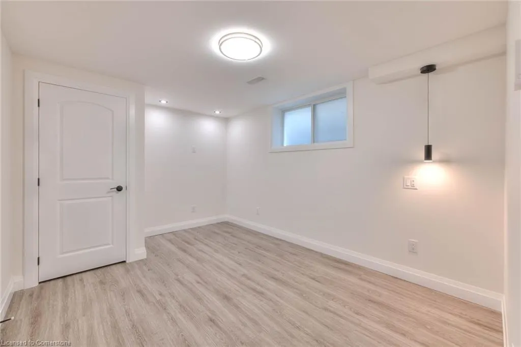 30 Mistywood Street