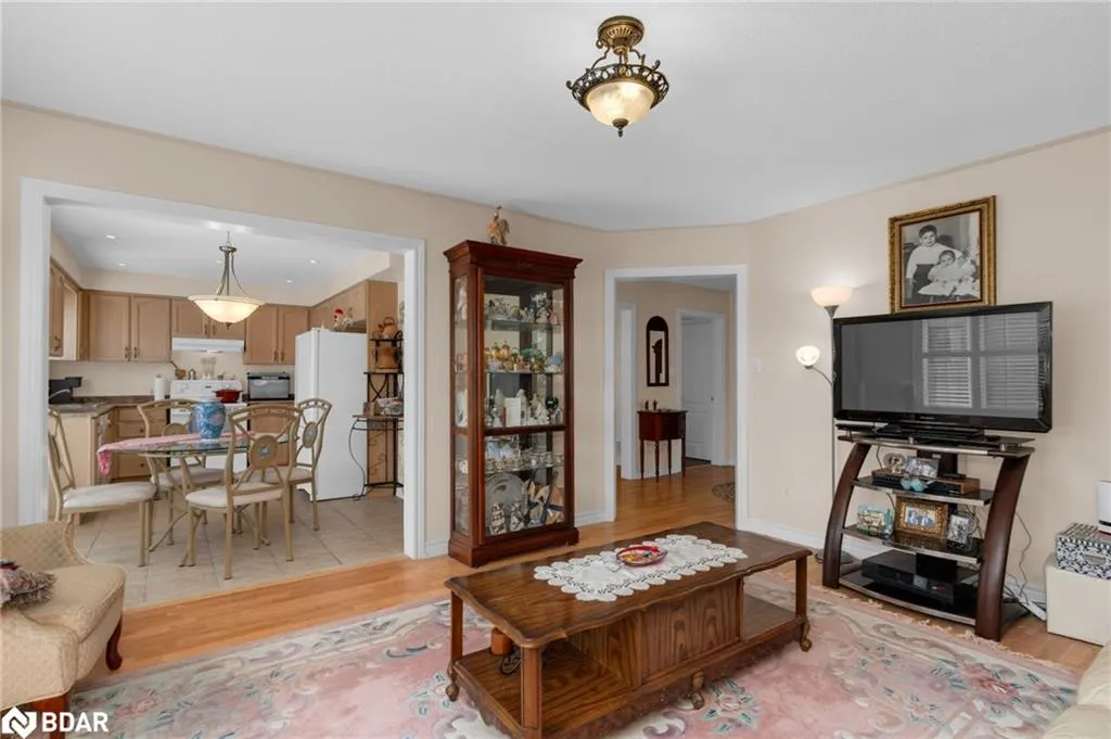 503 Simcoe Road