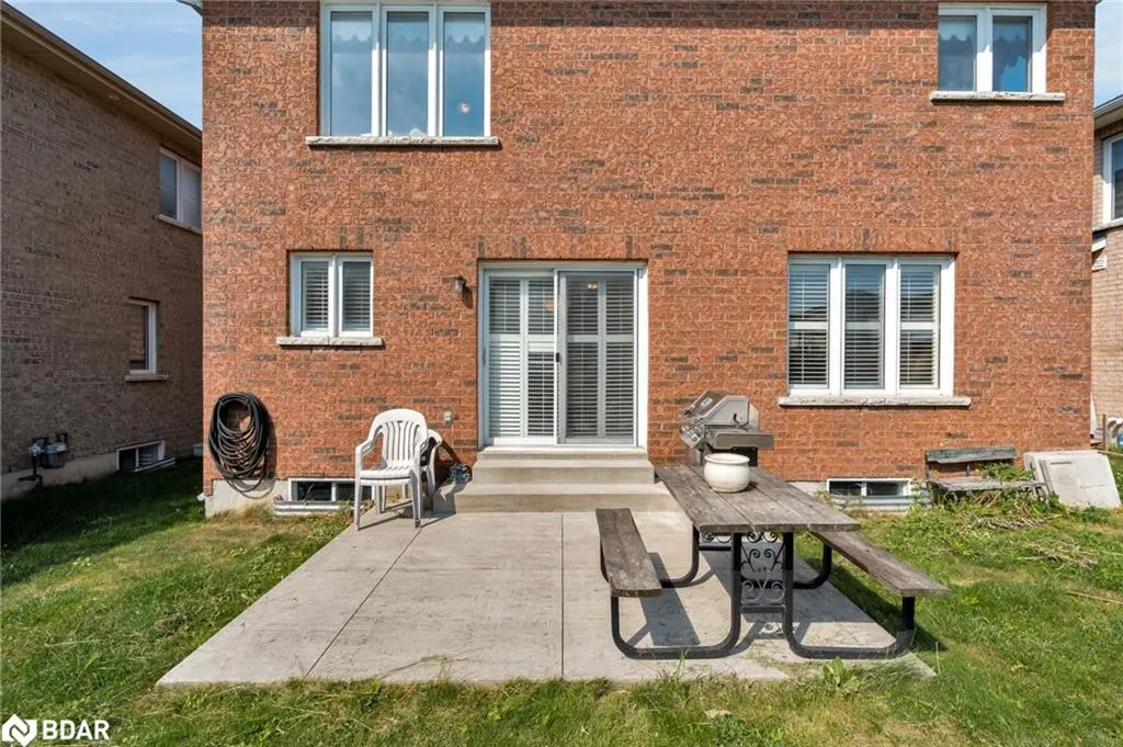 503 Simcoe Road
