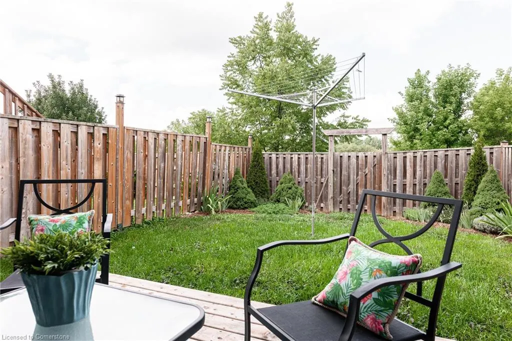110 Athlone Crescent