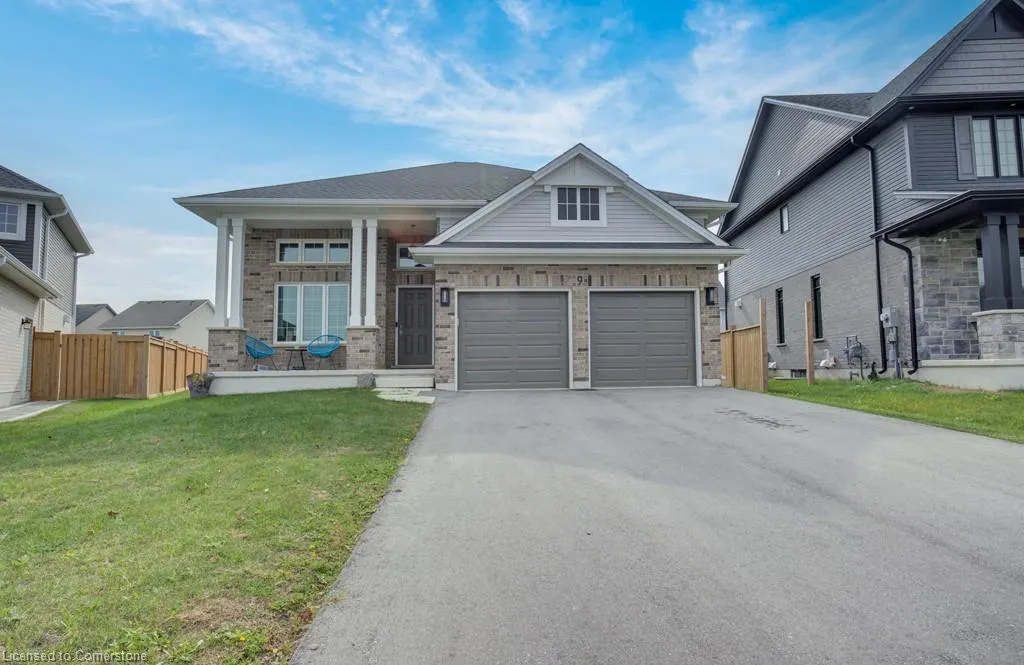 9 Clover Cir Circle