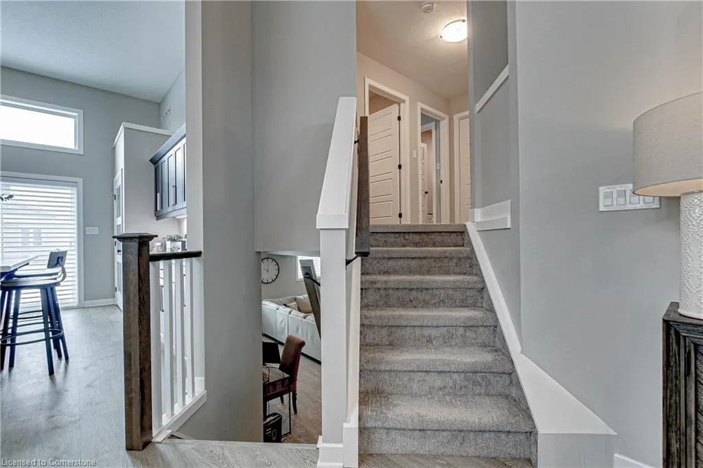 9 Clover Cir Circle