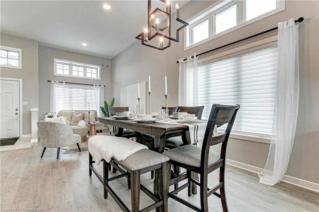 9 Clover Cir Circle
