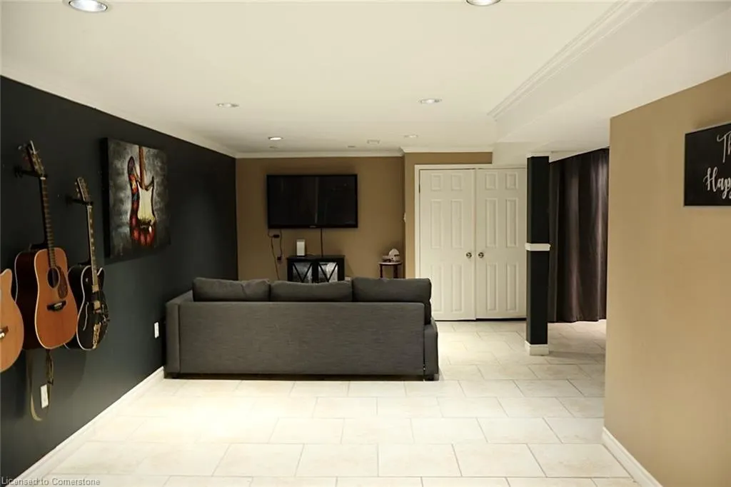 9 Duncairn Court