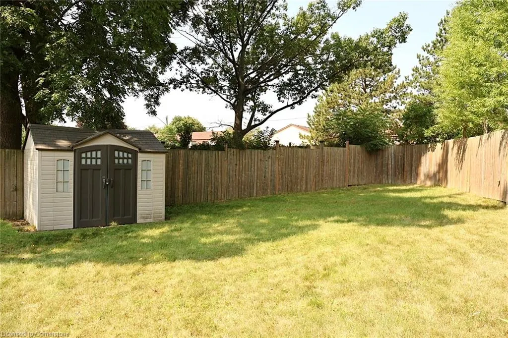9 Duncairn Court