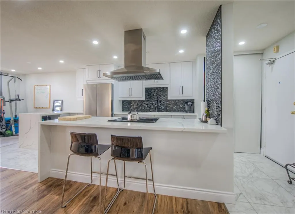 185 Kehl Street, #410