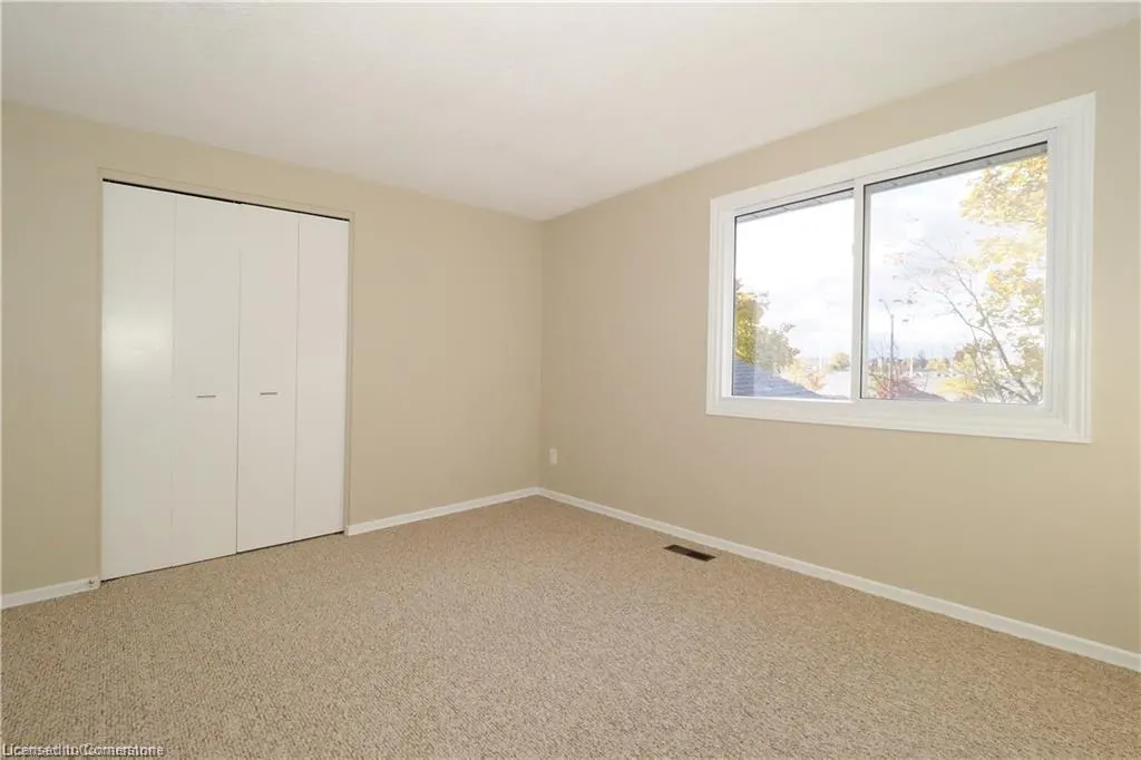 395 Kingscourt Drive, #2