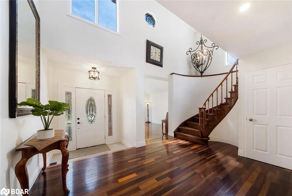 43 Falling Brook Drive