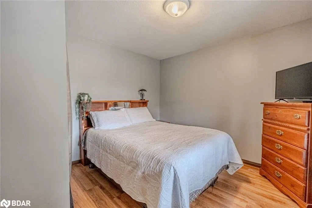 1601 Penetanguishene Road