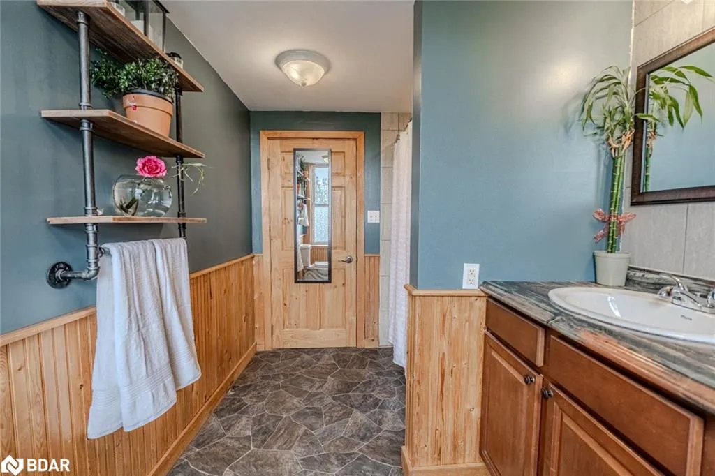 1601 Penetanguishene Road