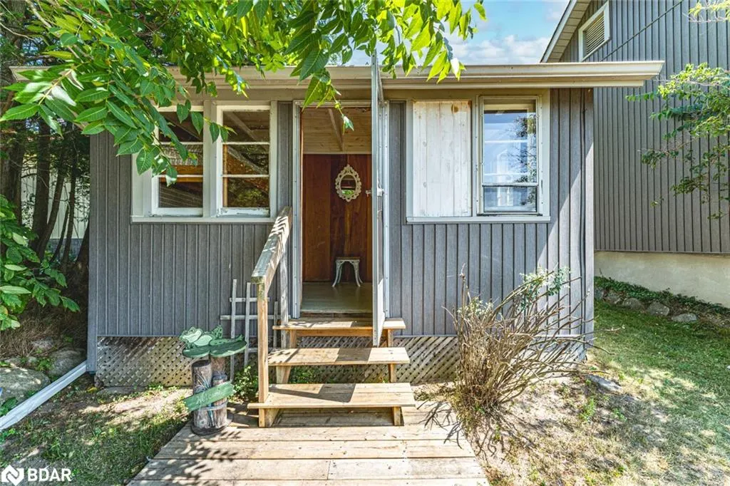 5580 Penetanguishene Road