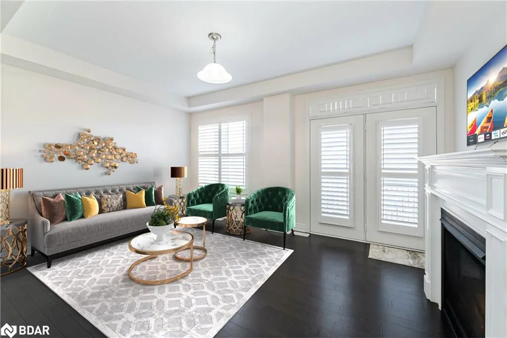 84 Heming Trail