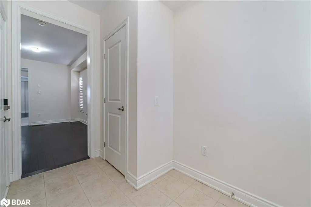 84 Heming Trail