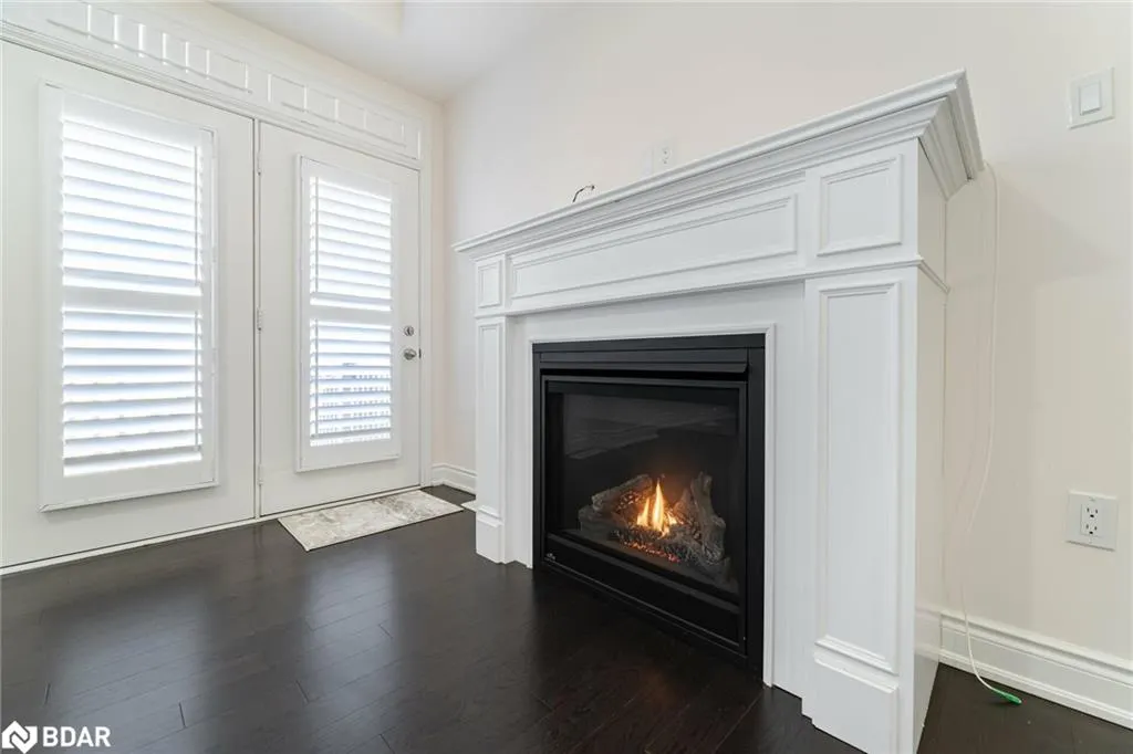 84 Heming Trail