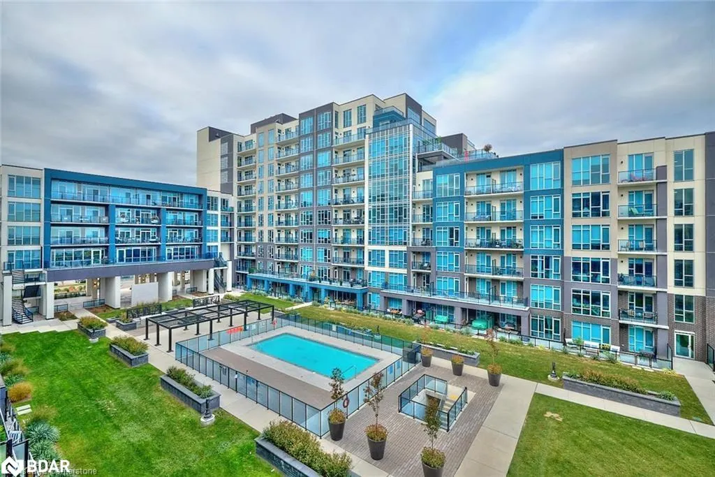 16 Concord Place, #621