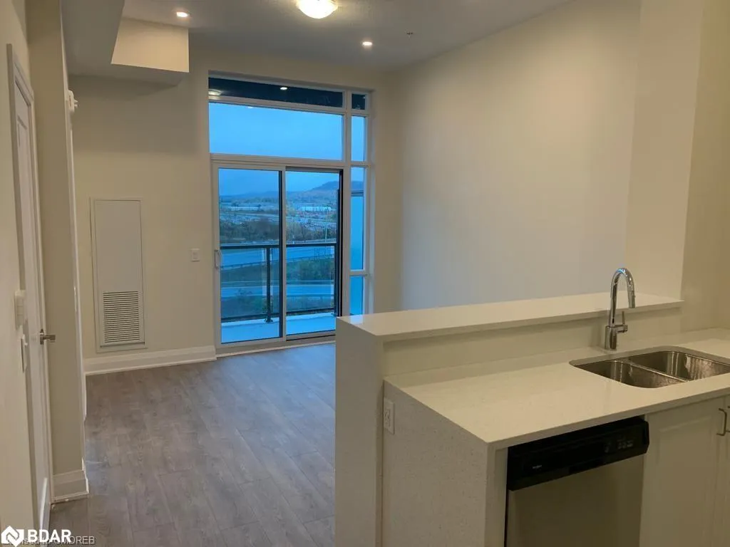 16 Concord Place, #621